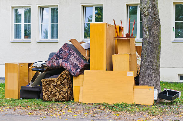Best Commercial Cleanout Services  in Franklin, CA